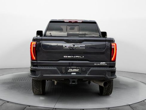 Certified 2025 GMC Sierra 2500 Denali Ultimate AWD/4WD image 6
