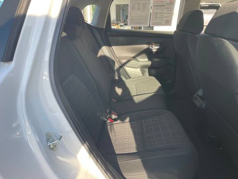 Certified 2024 Honda HR-V LX image 27