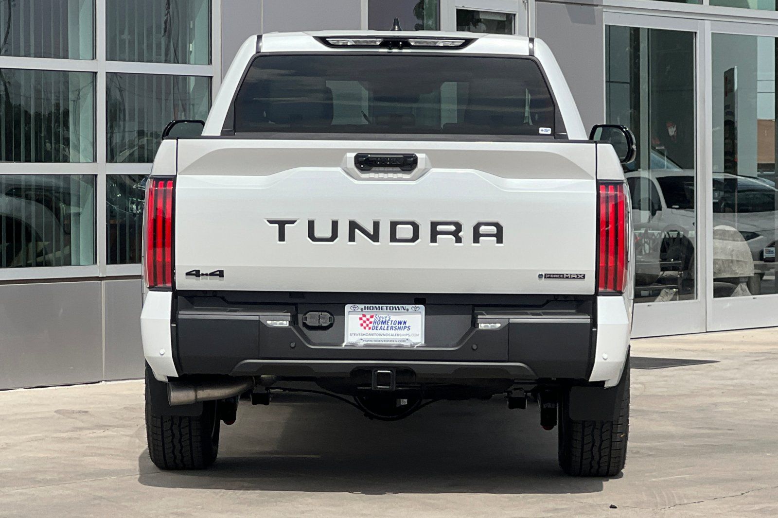 New 2026 Toyota Tundra Limited AWD/4WD image 5