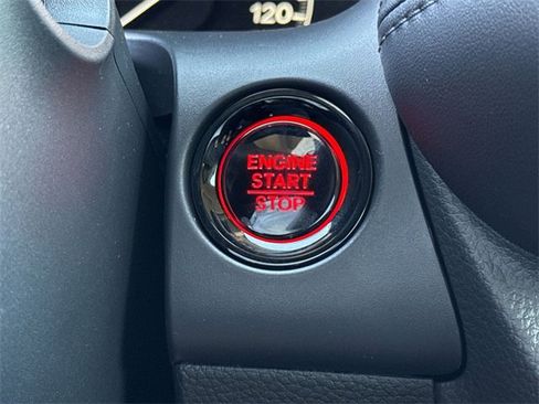 Used 2025 Honda HR-V EX-L image 25