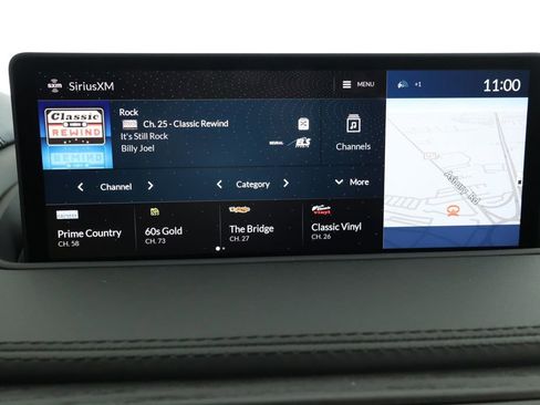 Used 2024 Acura MDX SH-AWD w/ Advance Package image 16