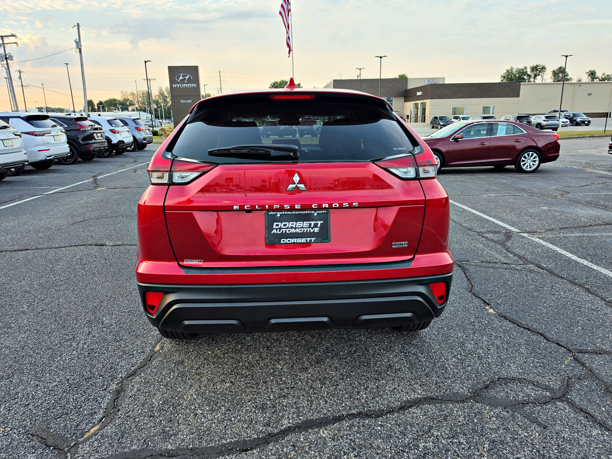 Used 2024 Mitsubishi Eclipse Cross LE AWD/4WD image 24