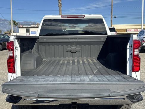Used 2022 Chevrolet Silverado 1500 LT w/ Bed Protection Package image 26