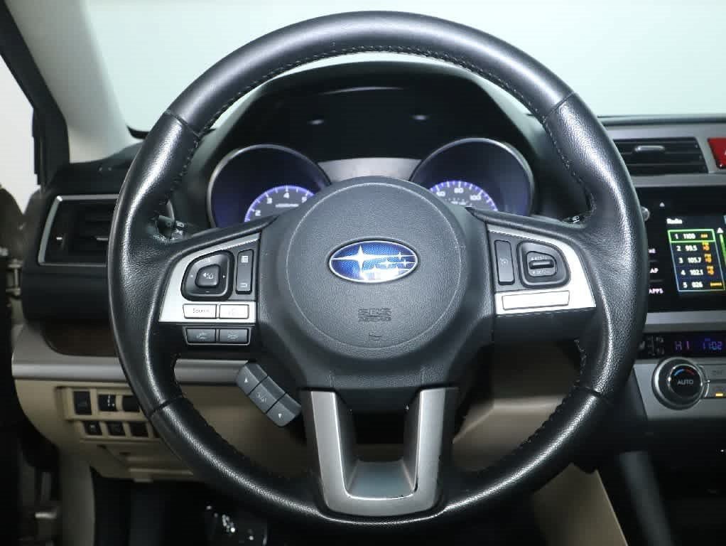 Used 2016 Subaru Outback 2.5i Limited AWD/4WD image 22
