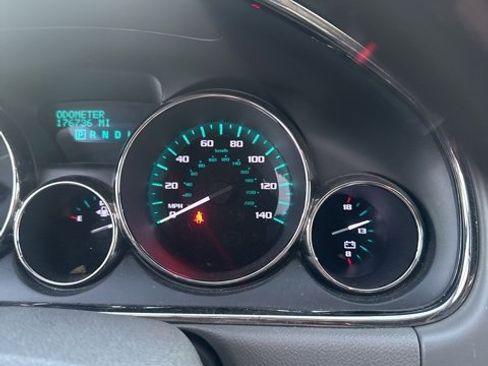 Used 2013 Buick Enclave Leather image 4