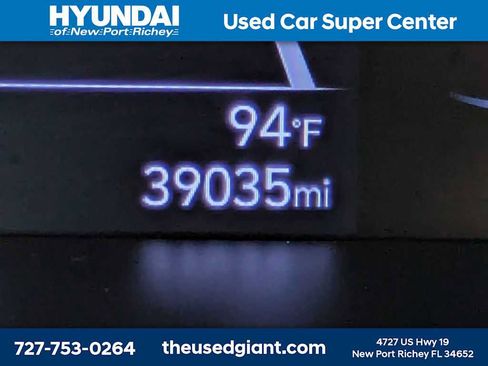Certified 2024 Hyundai Elantra SE FWD image 29