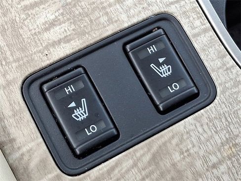 Used 2023 Nissan Murano SL w/ SL Moonroof Package image 25