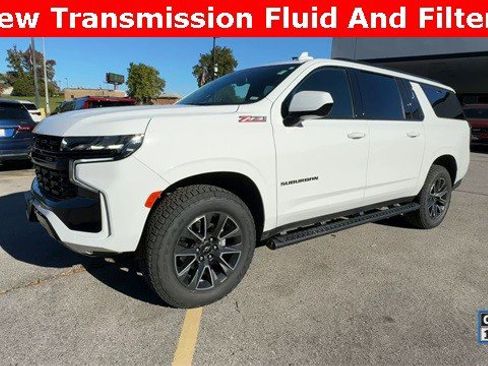 Used 2023 Chevrolet Suburban Z71 image 5