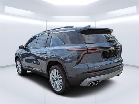 New 2026 Chevrolet Traverse LT w/ Driver Confidence Package image 8