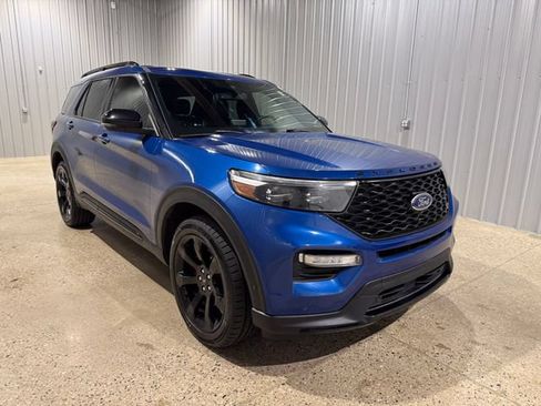 Used 2020 Ford Explorer ST w/ ST High-Performance Pack AWD/4WD image 4