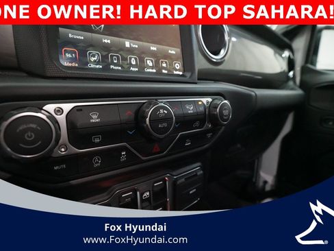 Used 2023 Jeep Wrangler Sahara image 20