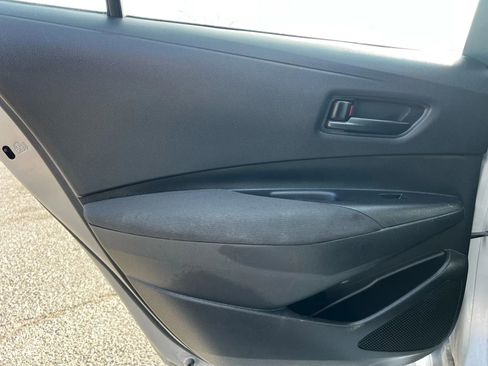 Used 2022 Toyota Corolla LE image 23