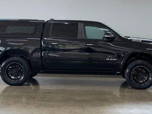 Used 2021 RAM 1500 Laramie w/ Laramie Southwest Edition AWD/4WD image 8