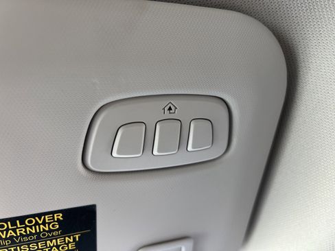 Used 2023 Ford Escape Platinum image 27