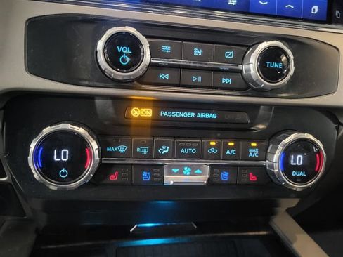 Used 2022 Ford F350 Lariat w/ Lariat Ultimate Package AWD/4WD image 15