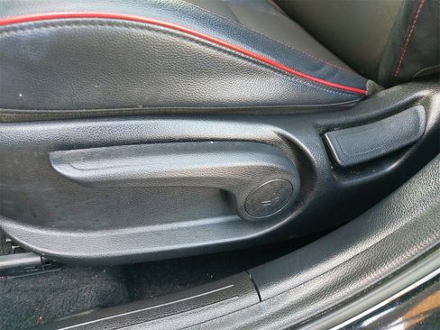 Certified 2022 Kia Forte GT image 32