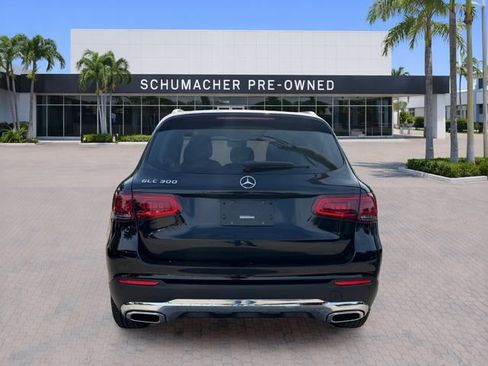 Used 2022 Mercedes-Benz GLC 300 image 6
