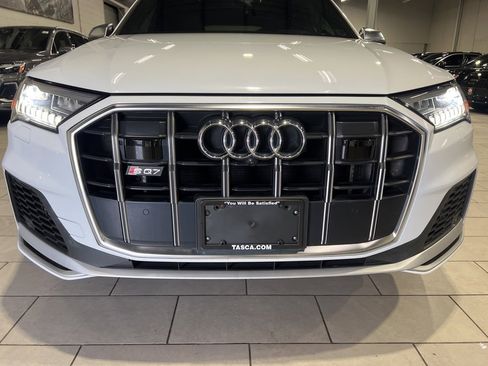 Certified 2022 Audi SQ7 Premium Plus w/ SQ7 Executive Package image 35