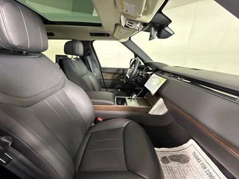 New 2026 Land Rover Range Rover Long Wheelbase SE AWD/4WD image 35