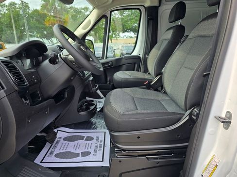 New 2026 RAM ProMaster 2500 FWD image 16