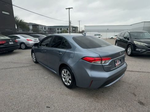 Used 2020 Toyota Corolla LE image 6
