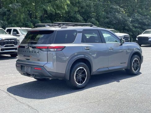 Used 2024 Nissan Pathfinder Rock Creek AWD/4WD image 8