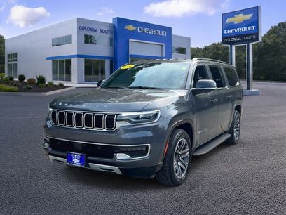 Used 2024 Jeep Wagoneer L Series II w/ Flexible Seating Group