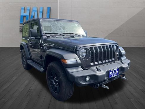 Used 2022 Jeep Wrangler Sport AWD/4WD image 7