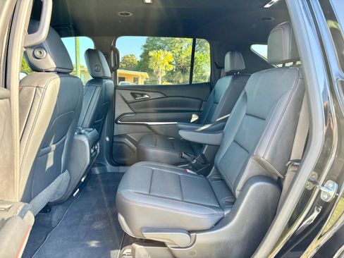 Used 2026 Chevrolet Traverse Z71 image 24