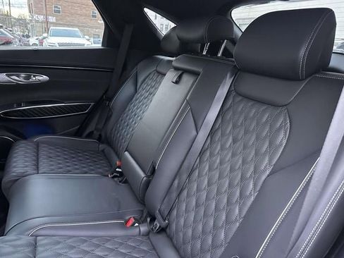 Used 2023 Genesis GV70 3.5T Sport w/ Sport Prestige Package image 19