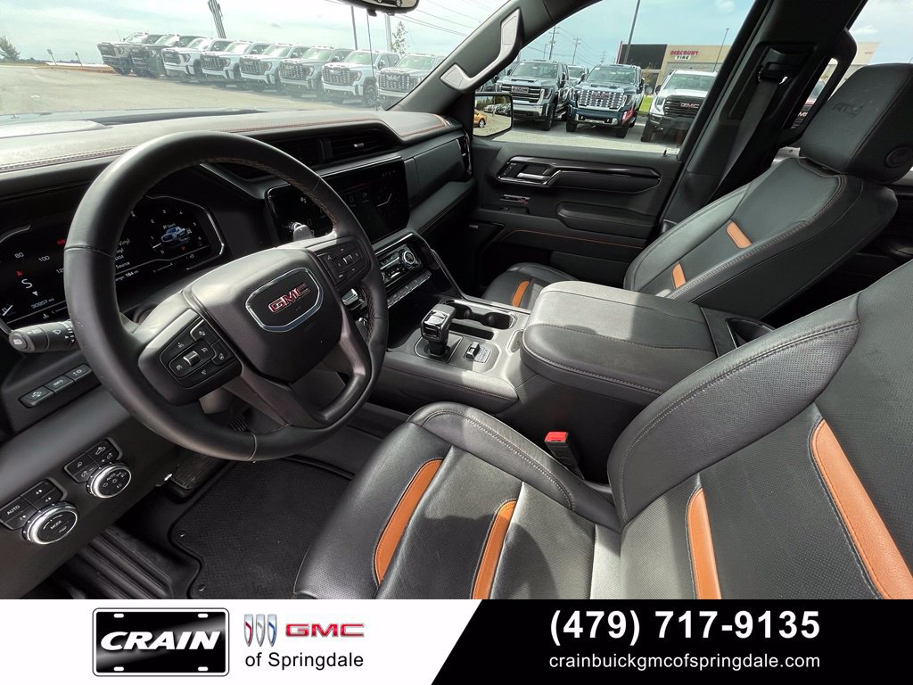 Used 2025 GMC Sierra 1500 AT4 w/ AT4 Premium Package AWD/4WD image 10