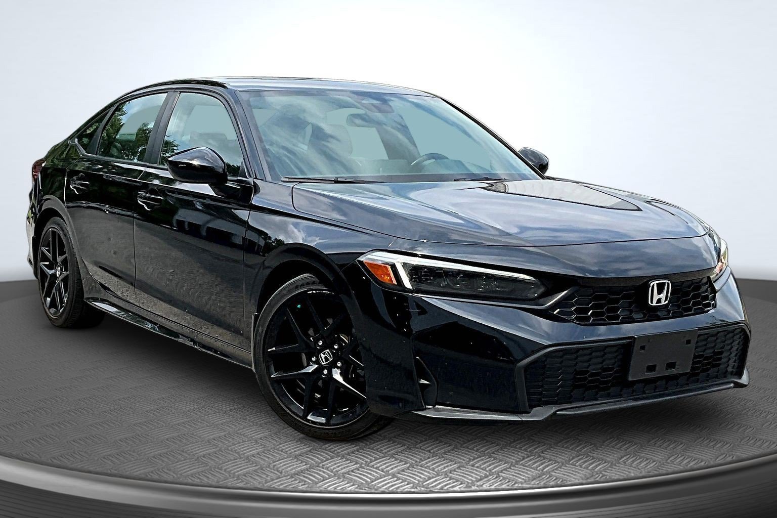 Used 2025 Honda Civic Sport image 2