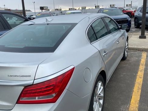 Used 2016 Buick LaCrosse Leather image 5