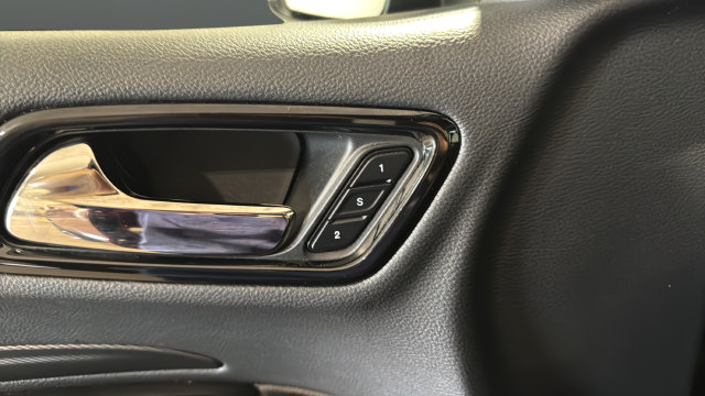 Used 2022 Dodge Durango GT AWD/4WD image 30