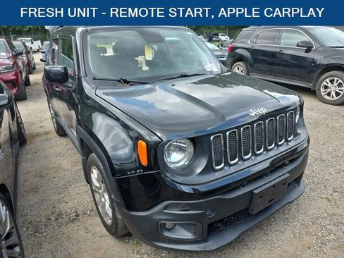 Used 2018 Jeep Renegade Latitude FWD image 1