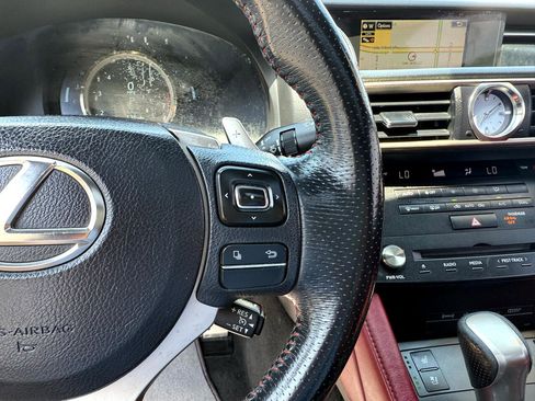 Used 2015 Lexus RC 350 F SPORT RWD image 16