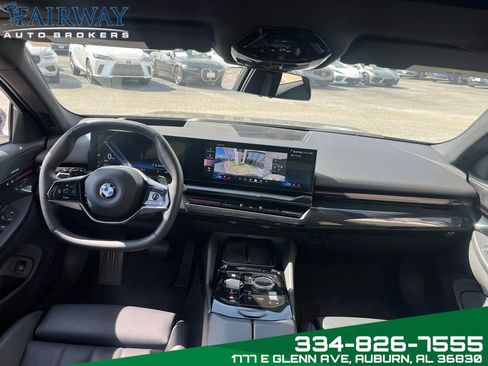Used 2024 BMW 530i w/ Premium Package RWD image 14