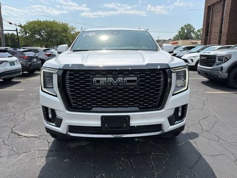 Certified 2023 GMC Yukon XL Denali Ultimate w/ LPO, Floor Liner Package AWD/4WD image 2