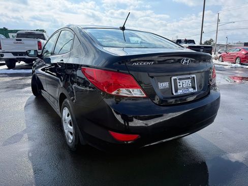 Used 2015 Hyundai Accent GLS image 5