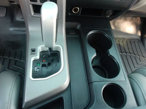 Used 2014 Toyota Sequoia Limited RWD image 18