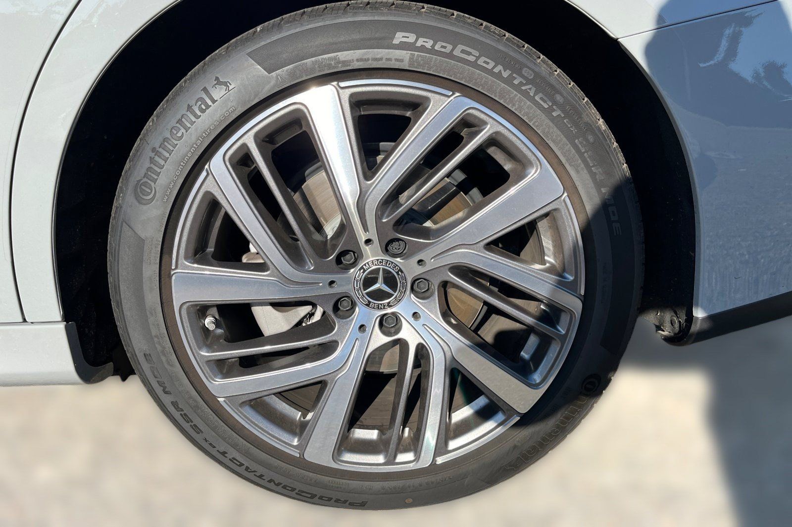 Used 2025 Mercedes-Benz E 350 Sedan image 6