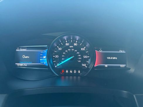 Used 2018 Ford Explorer XLT w/ Equipment Group 202A AWD/4WD image 34