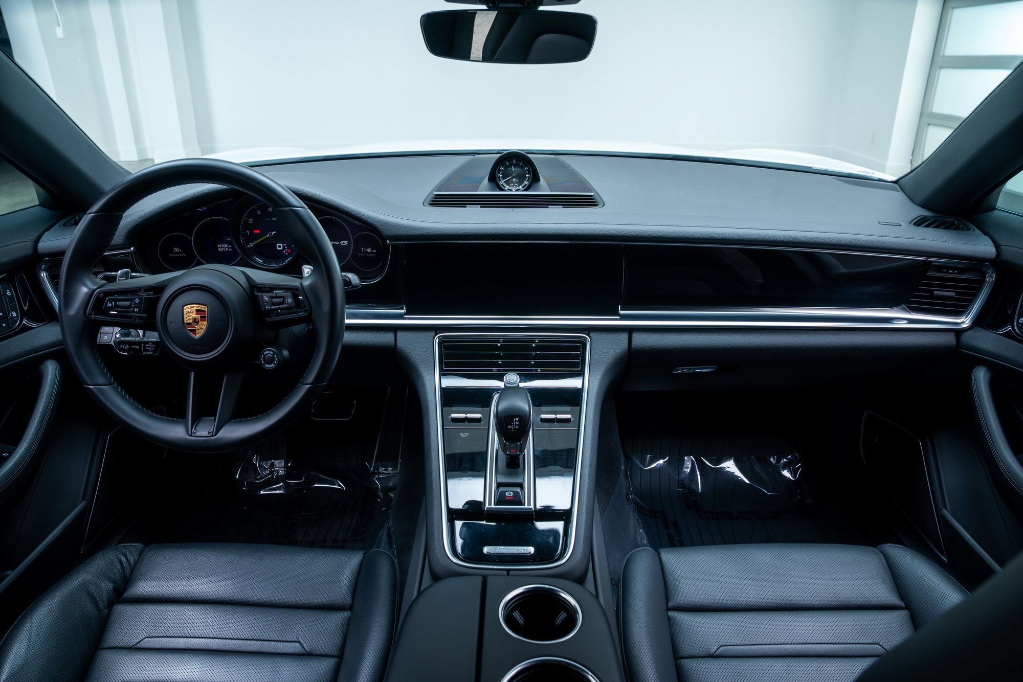 Used 2022 Porsche Panamera 4S AWD/4WD image 8
