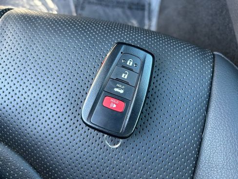 Used 2021 Toyota Camry XSE w/ Navigation Package image 33