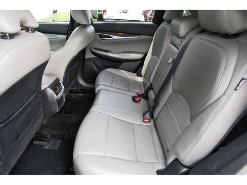 Used 2023 INFINITI QX50 Luxe FWD image 7