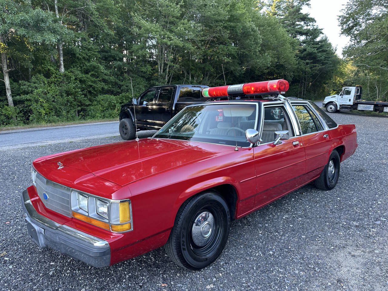 Used 1990 Ford LTD Crown Victoria RWD image 35