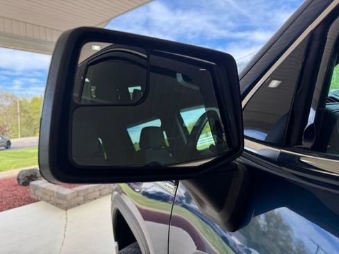 Used 2019 GMC Sierra 1500 SLE w/ SLE Value Package AWD/4WD image 35