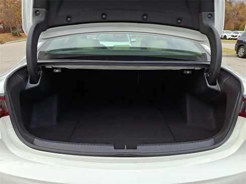 Used 2022 Acura TLX image 28