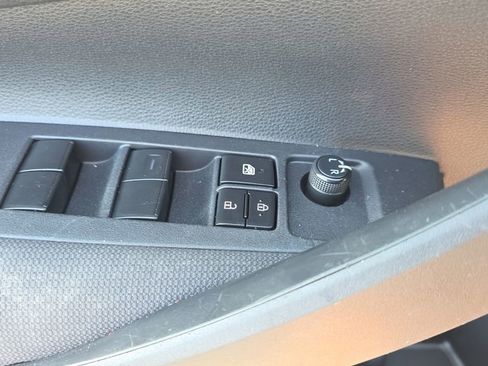 Used 2024 Toyota Corolla LE FWD image 20