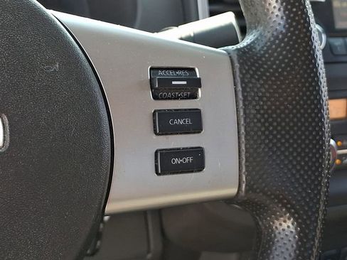 Used 2014 Nissan Frontier SV w/ SV Value Truck Package image 25